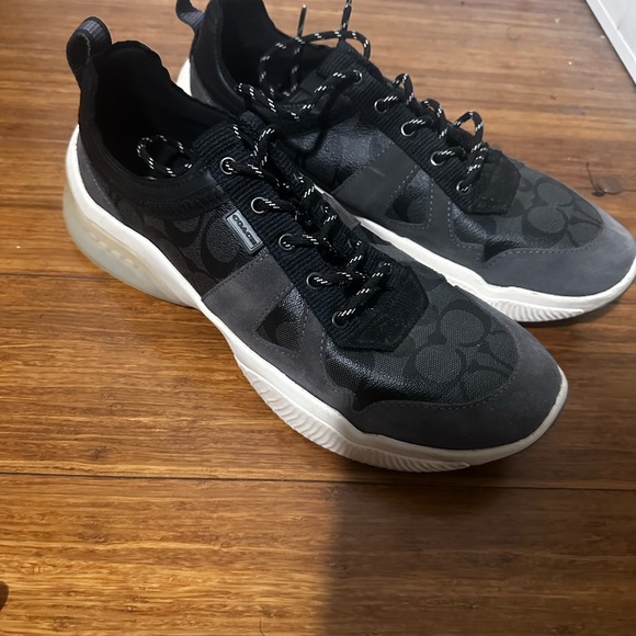 Coach shoes - Picture 7 of 8